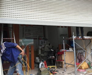 Thay Lá Cửa Cuốn Giá Rẻ