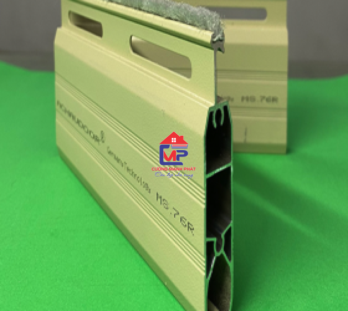 Cửa Cuốn Đức Khe Thoáng MS 76R